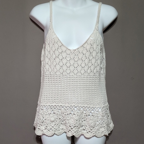 Crochet white tank top or crop top - Picture 1 of 2